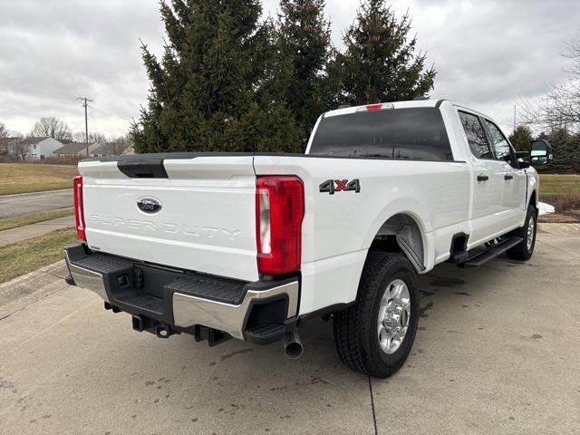 new 2025 Ford F-350 car, priced at $61,709