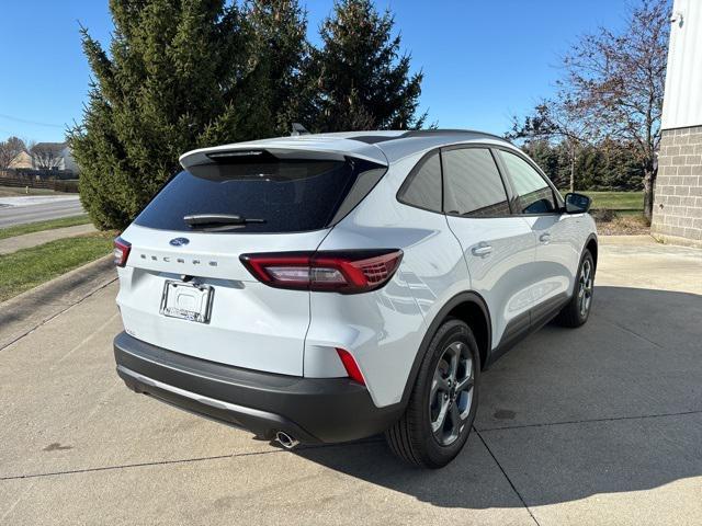 new 2025 Ford Escape car, priced at $30,658