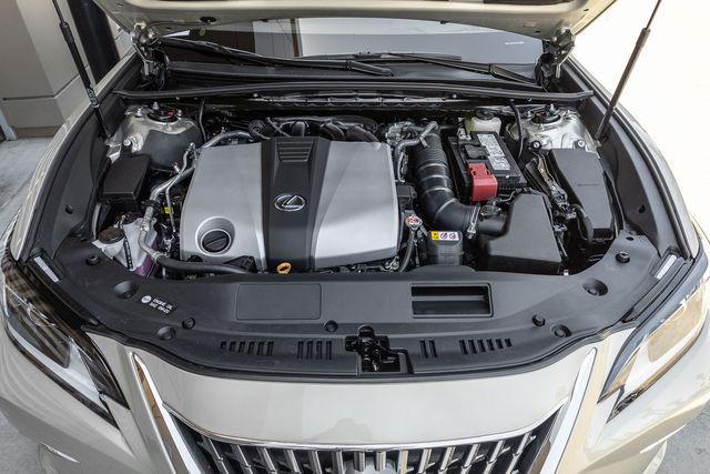 new 2025 Lexus ES 350 car, priced at $49,819