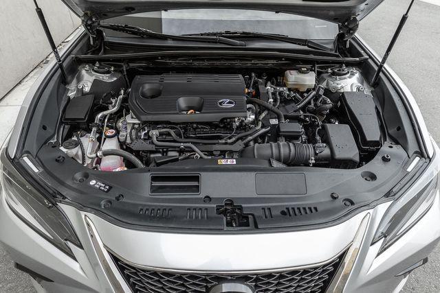 used 2023 Lexus ES 300h car, priced at $38,999