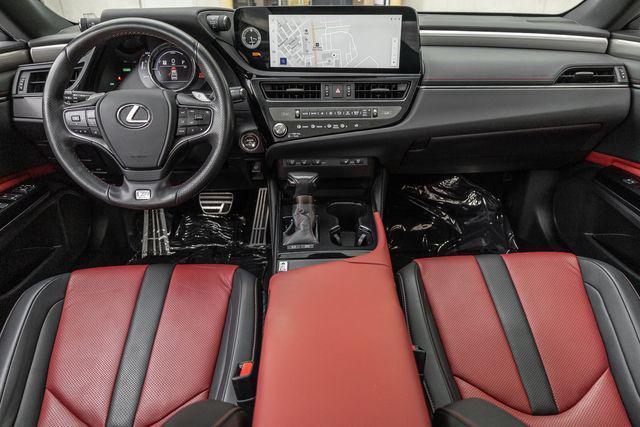 used 2023 Lexus ES 300h car, priced at $38,999