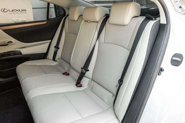 new 2025 Lexus ES 300h car, priced at $49,204