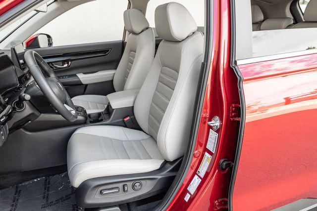 used 2023 Honda CR-V car, priced at $31,999
