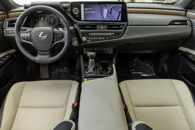 new 2025 Lexus ES 300h car, priced at $50,270