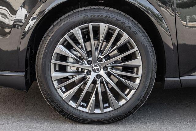 new 2025 Lexus RX 350 car
