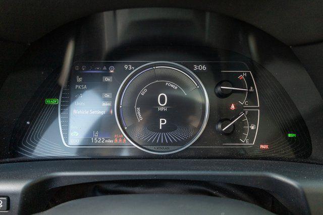 used 2025 Lexus ES 300h car, priced at $44,444