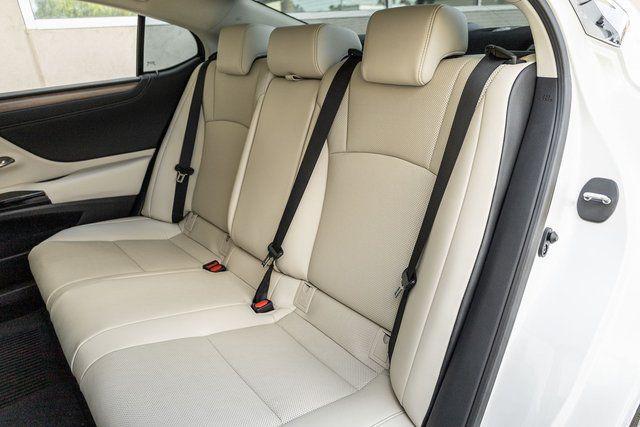 used 2025 Lexus ES 300h car, priced at $44,444