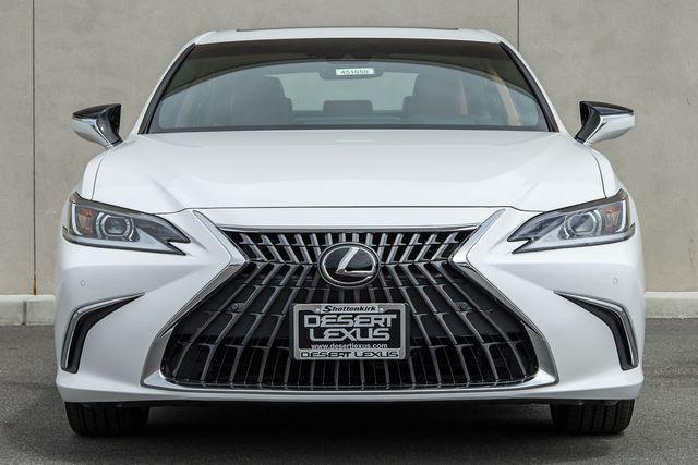 new 2025 Lexus ES 300h car