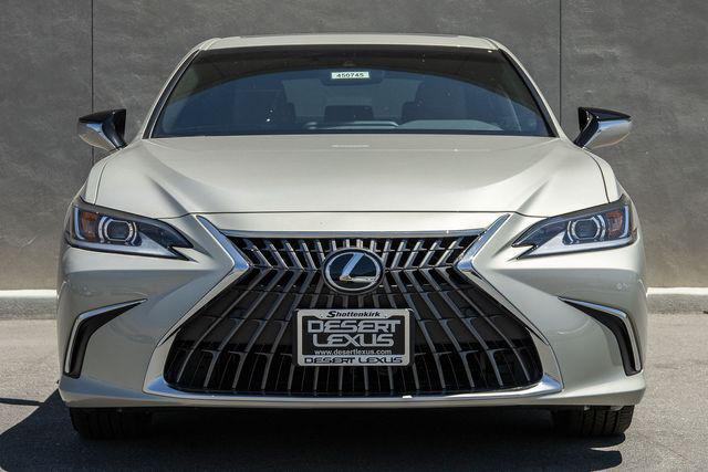 new 2025 Lexus ES 300h car