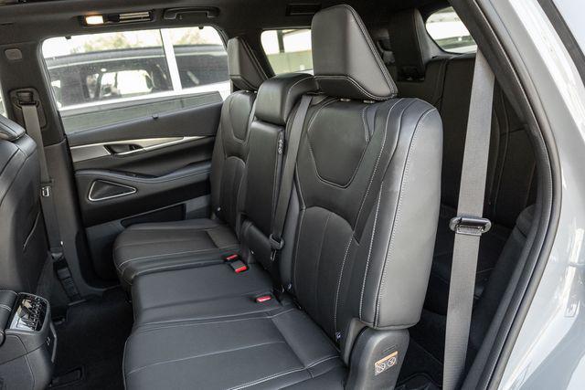 used 2025 INFINITI QX60 car, priced at $47,999