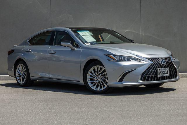 used 2023 Lexus ES 350 car, priced at $42,999