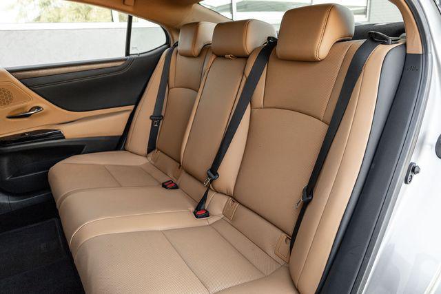 used 2025 Lexus ES 300h car, priced at $44,999