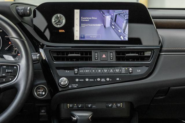 used 2025 Lexus ES 300h car, priced at $44,999