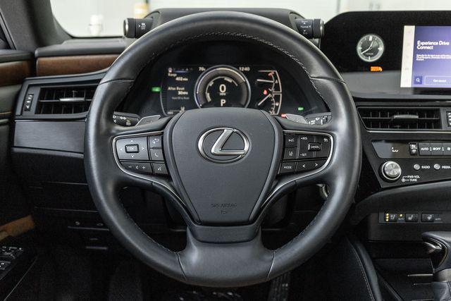 used 2025 Lexus ES 300h car, priced at $44,999