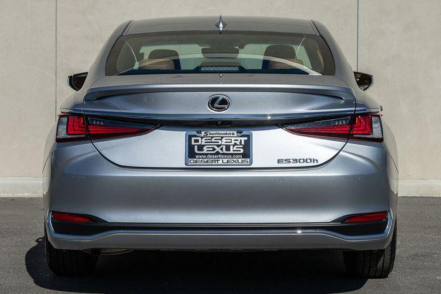 used 2025 Lexus ES 300h car, priced at $44,999