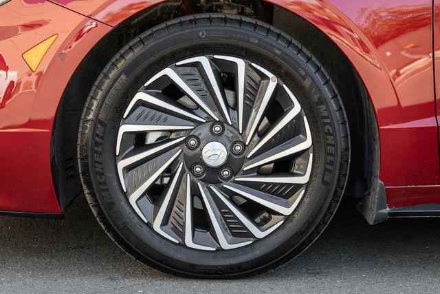 used 2023 Hyundai Sonata Hybrid car, priced at $27,995