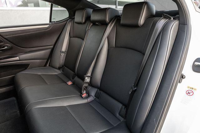 used 2019 Lexus ES 350 car, priced at $28,999