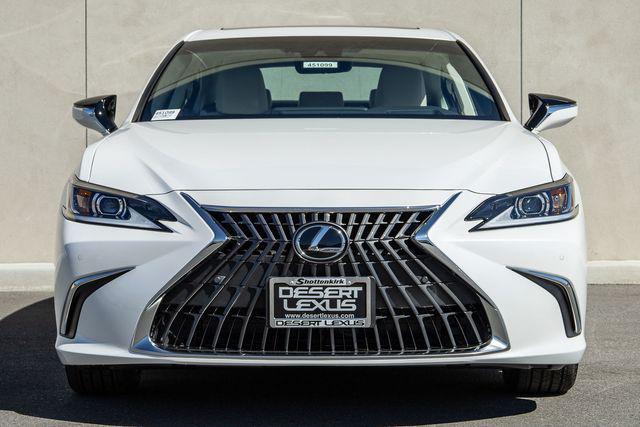 new 2025 Lexus ES 300h car, priced at $51,074