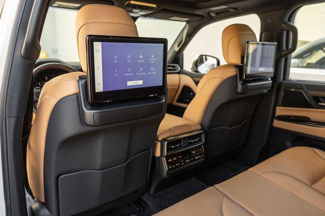 new 2025 Lexus LX 600 car