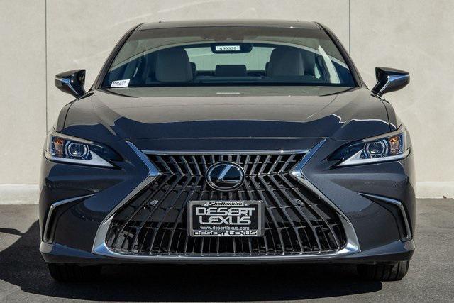 new 2025 Lexus ES 300h car