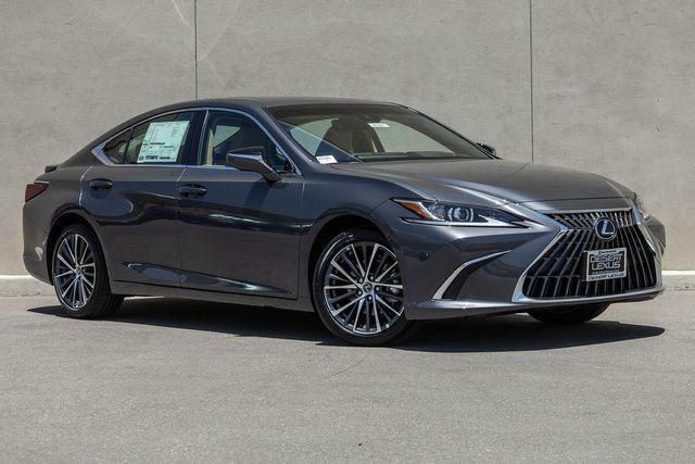 new 2025 Lexus ES 300h car