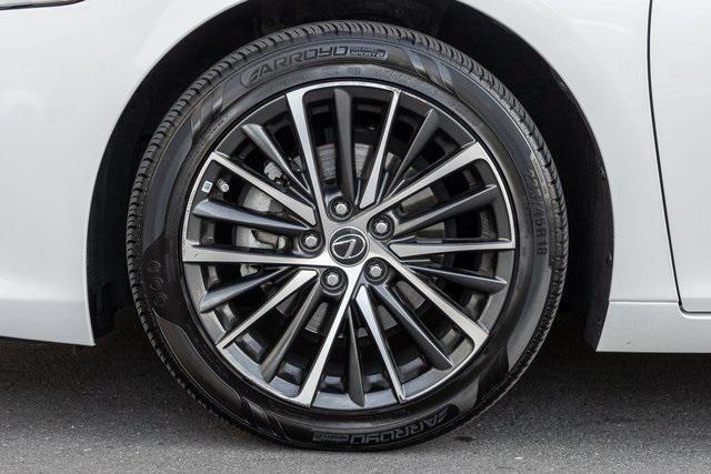 used 2022 Lexus ES 350 car, priced at $38,989