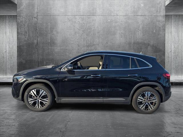 new 2025 Mercedes-Benz GLA 250 car, priced at $45,650