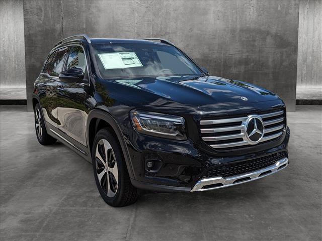 new 2024 Mercedes-Benz GLB 250 car, priced at $46,765