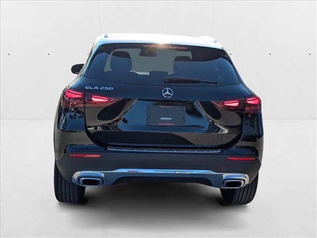 new 2026 Mercedes-Benz GLA 250 car, priced at $43,250