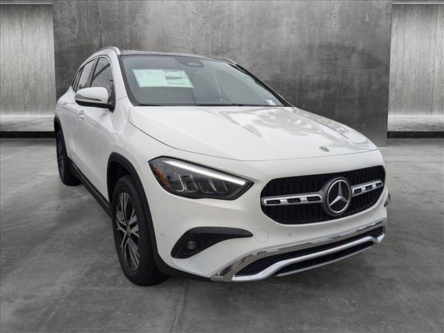 new 2025 Mercedes-Benz GLA 250 car, priced at $46,135