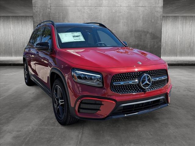 new 2024 Mercedes-Benz GLB 250 car, priced at $54,375