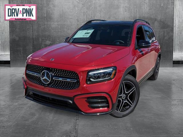 new 2024 Mercedes-Benz GLB 250 car, priced at $54,375