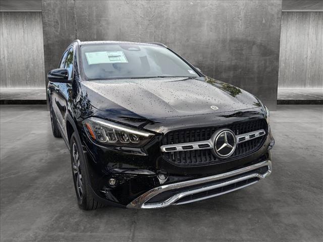 new 2025 Mercedes-Benz GLA 250 car, priced at $44,345