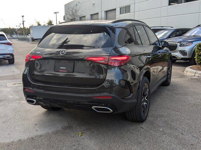 new 2025 Mercedes-Benz GLC 300 car, priced at $58,985