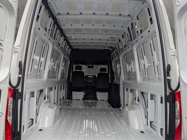 new 2024 Mercedes-Benz Sprinter 2500 car, priced at $65,295