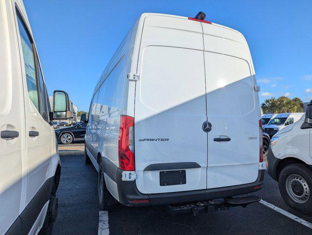 new 2025 Mercedes-Benz Sprinter 2500 car, priced at $61,077