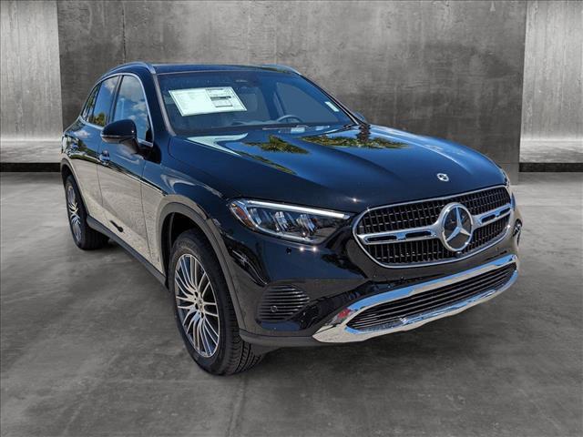 new 2024 Mercedes-Benz GLC 300 car, priced at $53,665