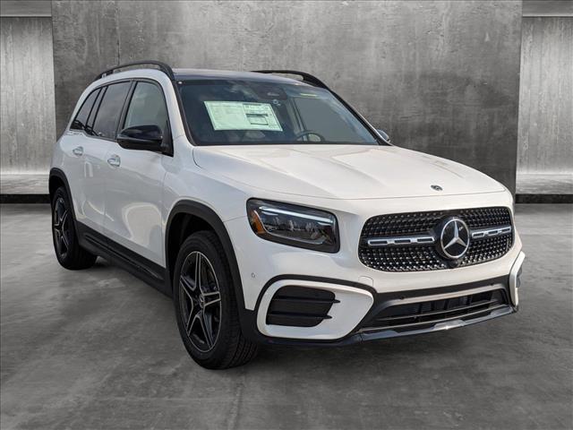 new 2024 Mercedes-Benz GLB 250 car, priced at $52,625