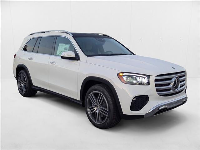 new 2025 Mercedes-Benz GLS 450 car, priced at $91,175