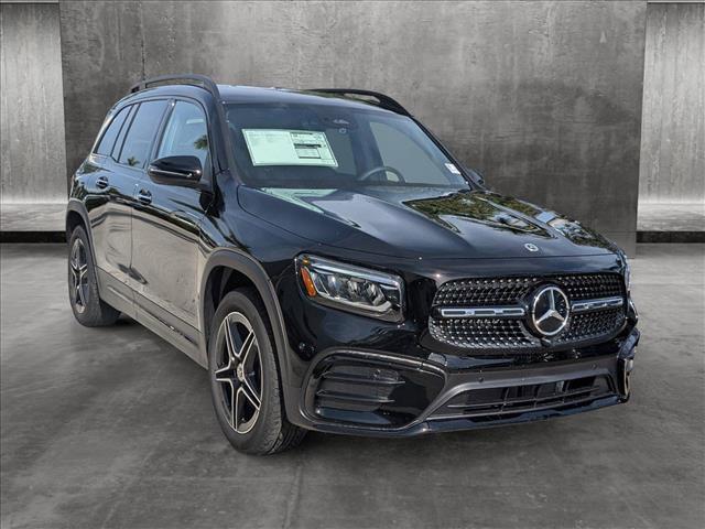 new 2025 Mercedes-Benz GLB 250 car, priced at $51,975