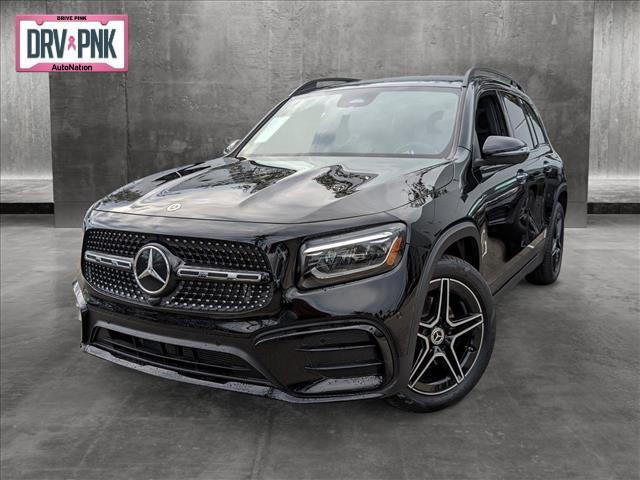 new 2024 Mercedes-Benz GLB 250 car, priced at $49,100