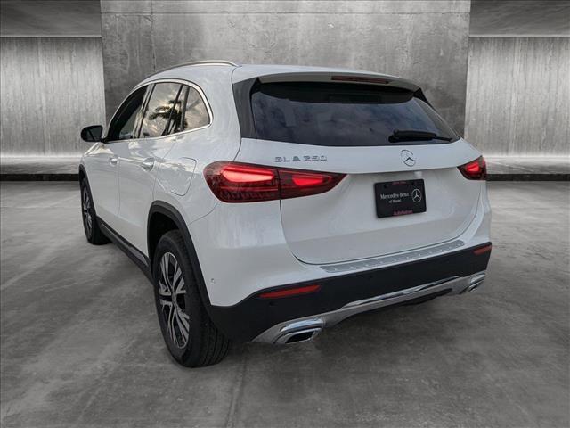 new 2025 Mercedes-Benz GLA 250 car, priced at $45,650