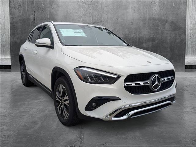 new 2025 Mercedes-Benz GLA 250 car, priced at $44,250