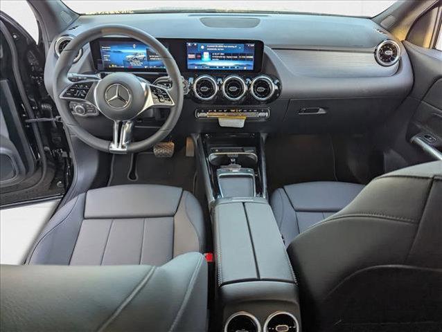 new 2026 Mercedes-Benz GLA 250 car, priced at $45,295