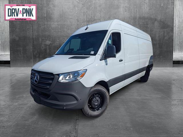 new 2025 Mercedes-Benz Sprinter 2500 car, priced at $67,302