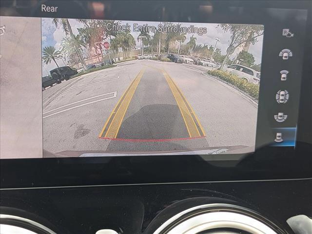 used 2022 Mercedes-Benz GLB 250 car, priced at $27,995