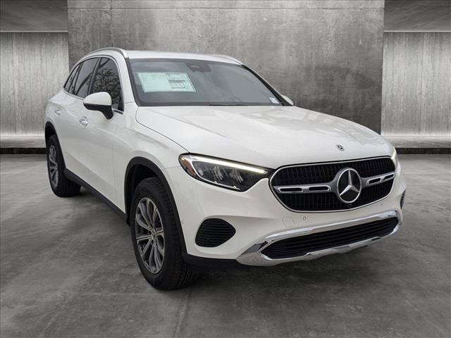 new 2025 Mercedes-Benz GLC 300 car, priced at $52,785