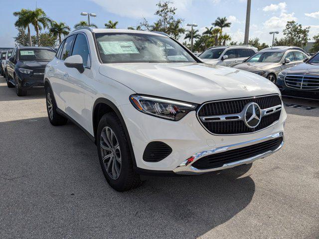 new 2024 Mercedes-Benz GLC 300 car, priced at $50,985