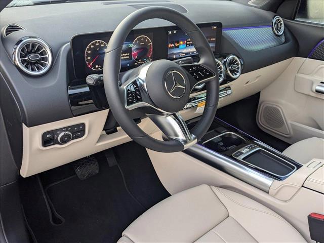 new 2025 Mercedes-Benz GLA 250 car, priced at $47,195