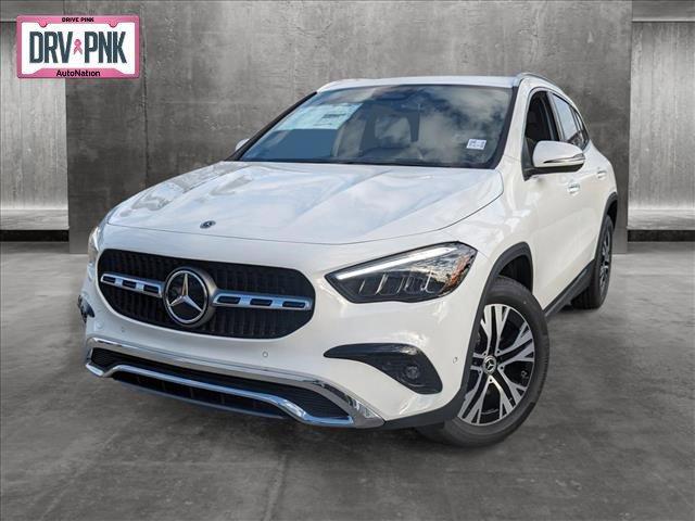 new 2024 Mercedes-Benz GLA 250 car, priced at $47,495